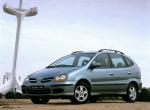 Nissan Almera Tino 2000 года